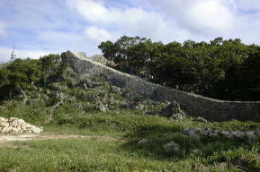 糸数城跡