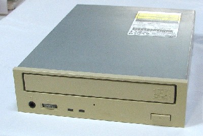 CD-W524E